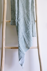 Hydrofiel Multidoek Snake 70x70cm - Ash Green - Afbeelding 4