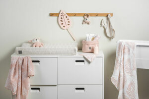 Hydrofiel Multidoek Nature 70x70cm - Pale Pink (roze met witte print) - Afbeelding 5