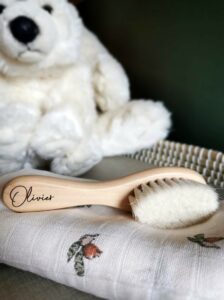 Baby haarborstel- met gravering naar keuze